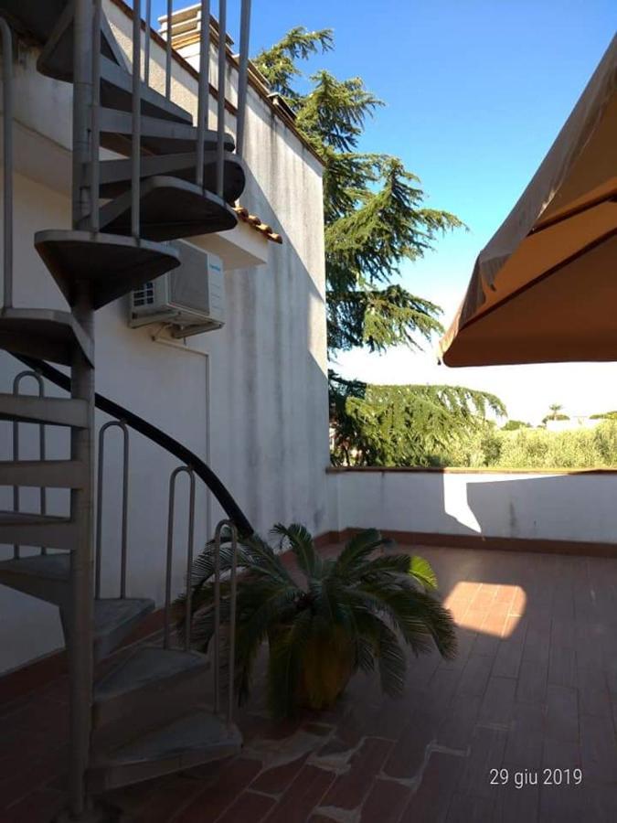La Ginestra Bed & Breakfast Трани Екстериор снимка