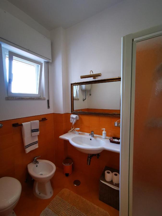 La Ginestra Bed & Breakfast Трани Екстериор снимка