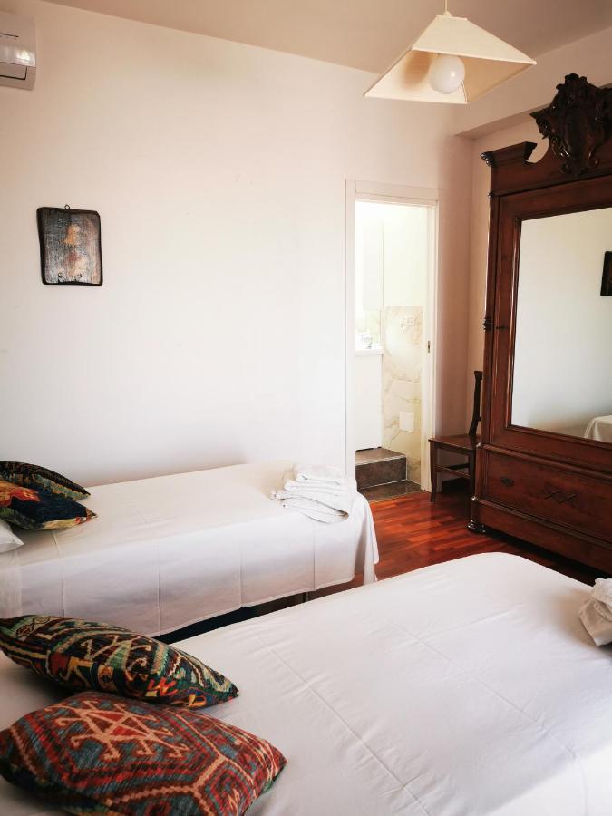 La Ginestra Bed & Breakfast Трани Екстериор снимка